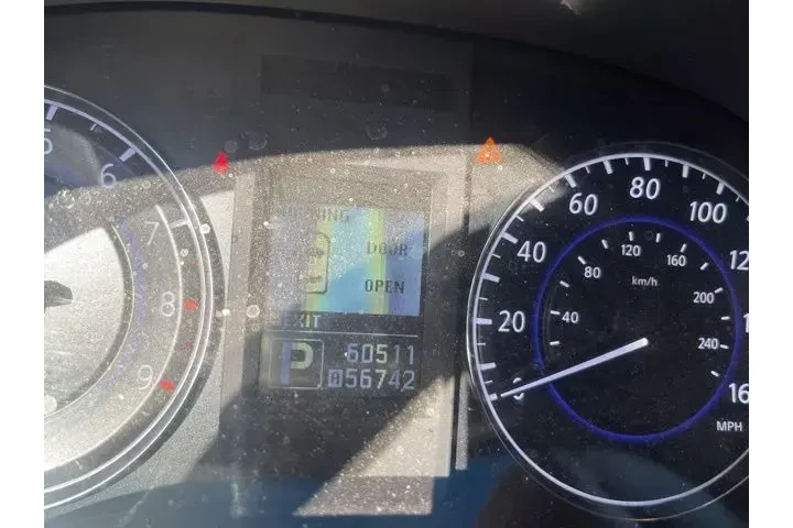 INFINITI G37 Convertible 201 image 4