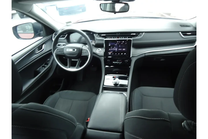 $32500 : Jeep Grand Cherokee 2024 4x4 image 10