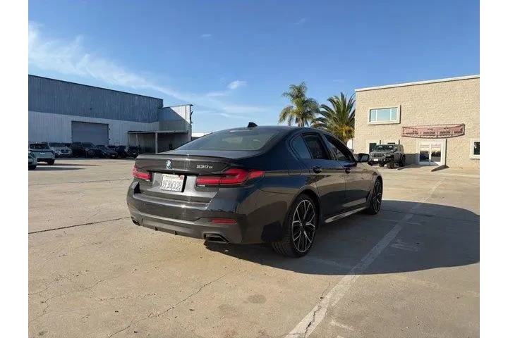 $38998 : BMW 5 Series 2023 530e 4dr S image 5