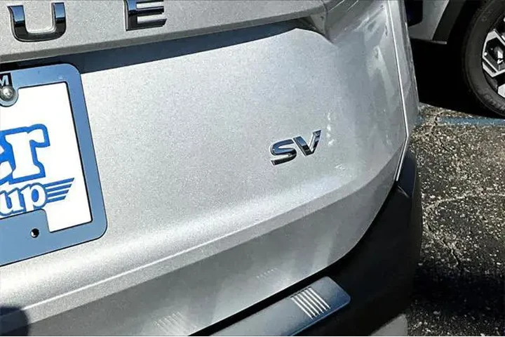 $21275 : Nissan Rogue 2023 SV 4dr Cro image 8