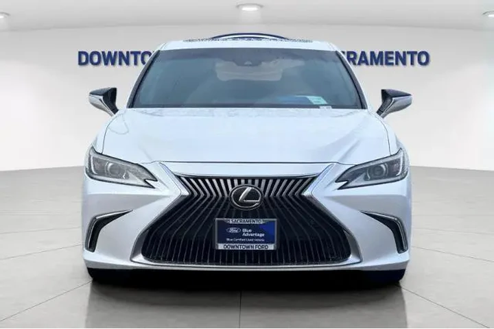 $25900 : Lexus ES 350 2019 4dr Sedan image 4