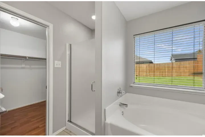 $2600 : Renta  casa image 5