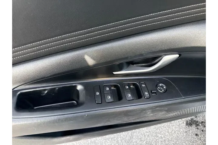 $15987 : Hyundai ELANTRA 2021 SEL 4dr image 9