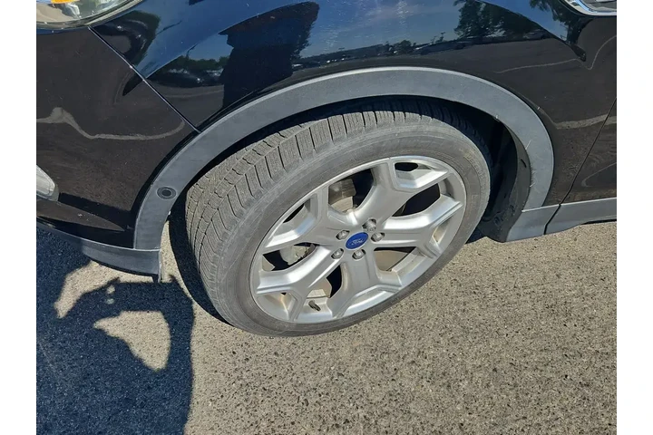 $13000 : Ford Escape 2017 Titanium 4d image 3