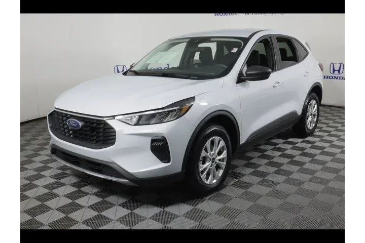 $24875 : Ford Escape 2025 AWD Active image 3