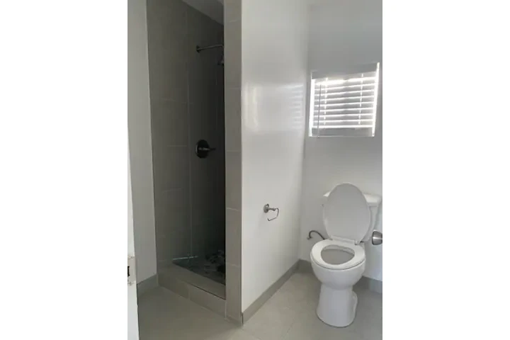 $1500 : Beautiful Apartment for Rent image 7