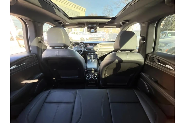 $22495 : Alfa Romeo Stelvio 2023 AWD image 9