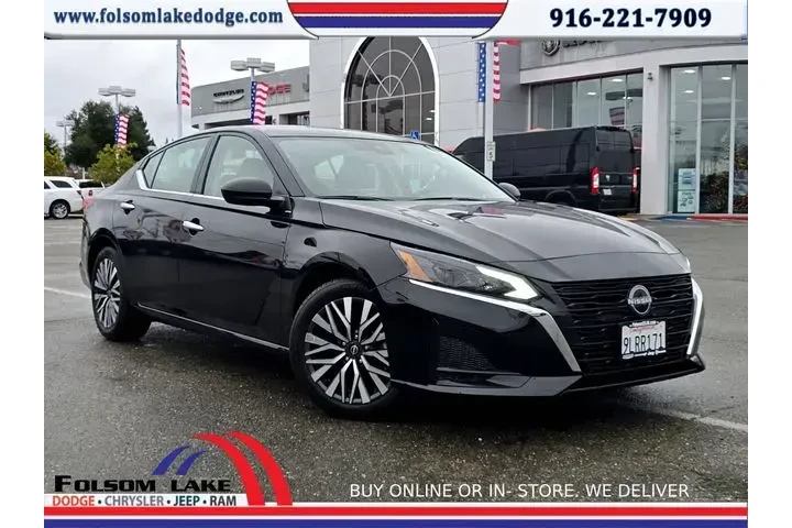 $21900 : Nissan Altima 2024 2.5 SV 4d image 1
