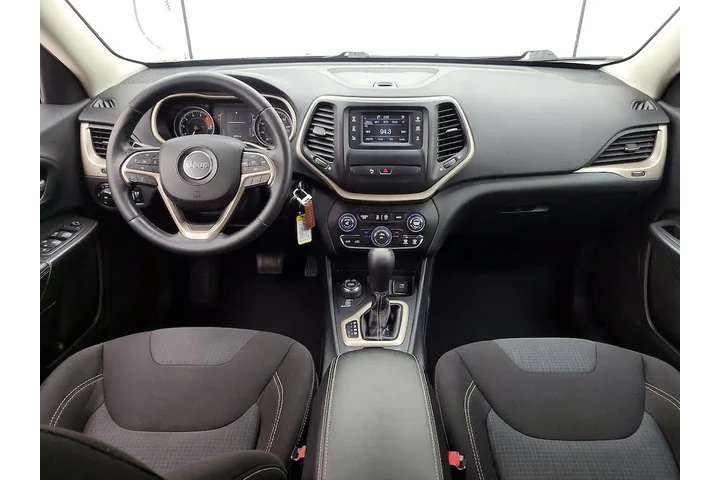 $14998 : Jeep Cherokee 2016 4x4 Latit image 9