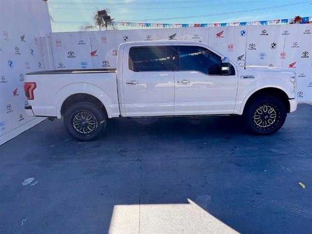 $31995 : Used 2016 F-150 4WD SuperCrew image 2