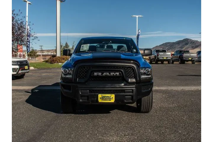 $31988 : Ram 1500 Classic 2022 4x4 SL image 2
