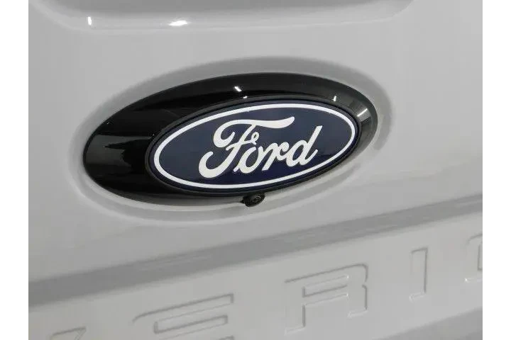 $33735 : Ford Maverick 2025 AWD XLT 4 image 4