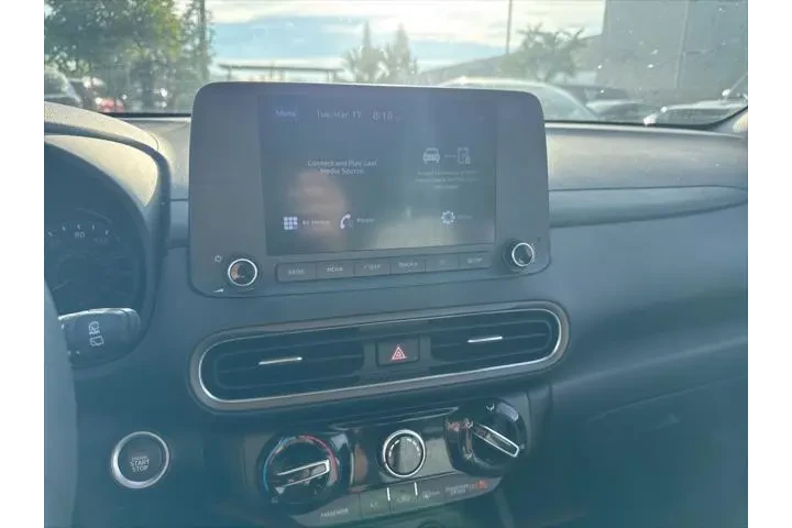 $15997 : Hyundai KONA 2022 SEL 4dr Cr image 8