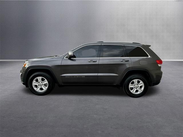 $20017 : 2017 Grand Cherokee Laredo image 4