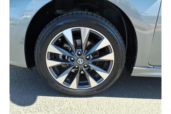 $9464 : Nissan Sentra 2016 S 4dr Sed image 9