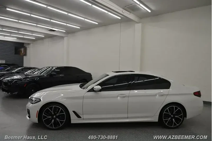 $33998 : BMW 5 Series 2022 530i 4dr S image 4