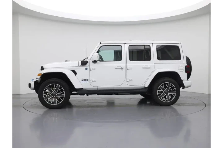 $34998 : Jeep Wrangler 2023 4x4 Sahar image 3