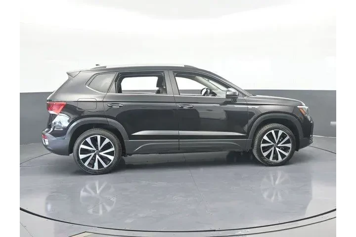 $16324 : Volkswagen Taos 2024 SE 4dr image 7