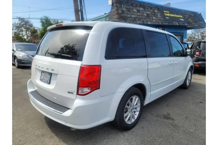 $9999 : 2016 Grand Caravan SXT Plus image 6