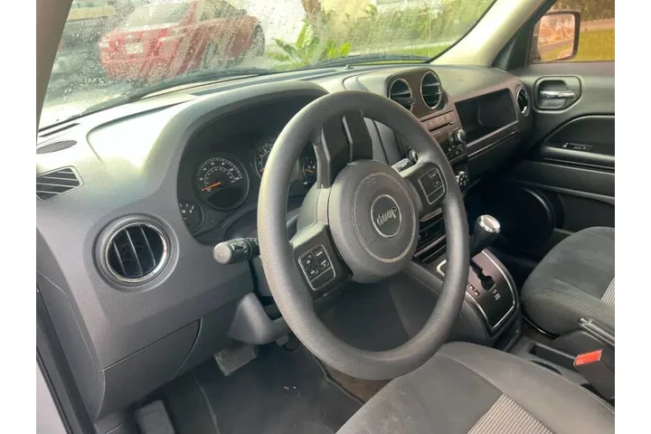 $8100 : 2017 Patriot Sport image 6