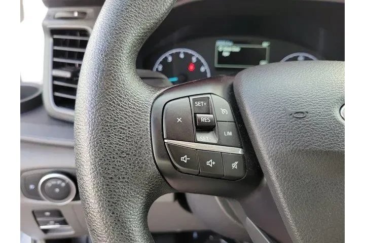$35000 : Ford Transit 2024 250 3dr SW image 6
