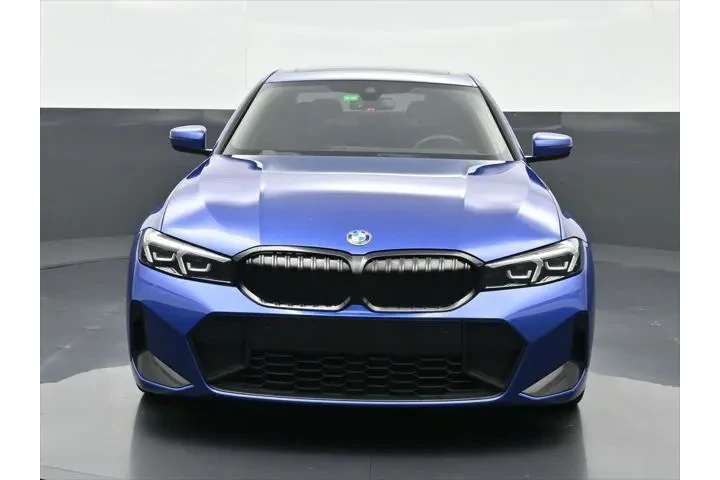 $37981 : BMW 3 Series 2024 330i 4dr S image 4