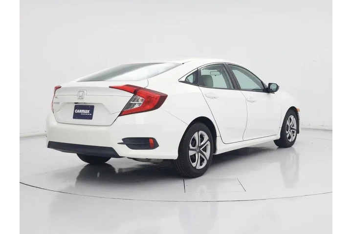 $19998 : Honda Civic 2017 LX 4dr Seda image 8