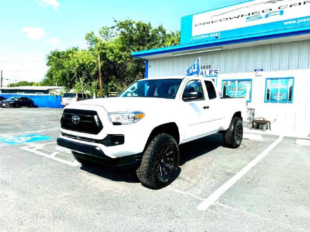 $23990 : 2020 Tacoma SR image 9