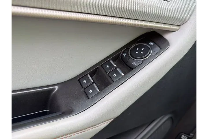 $33669 : Ford Explorer 2025 Active 4d image 10