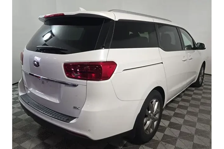 $25600 : Kia Sedona 2021 LX 4dr Mini- image 2