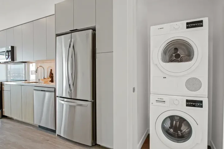 $2345 : Apartments for rent image 3