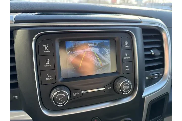 $22965 : Ram 1500 Classic 2019 4x4 SL image 10