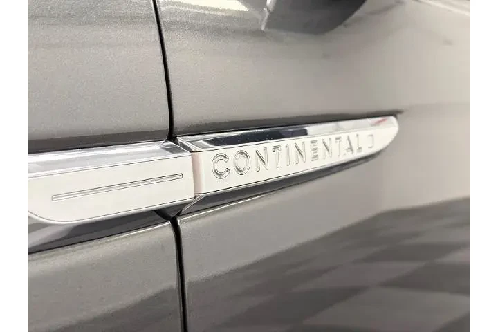 $29000 : Lincoln Continental 2020 AWD image 10