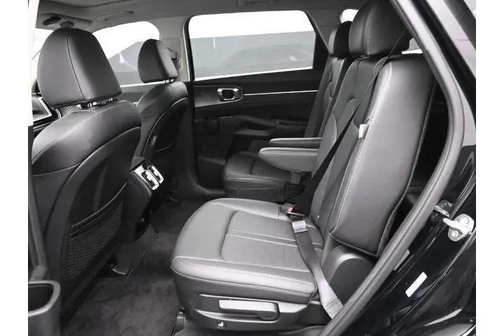 $34899 : Kia Sorento 2025 SX 4dr SUV image 2