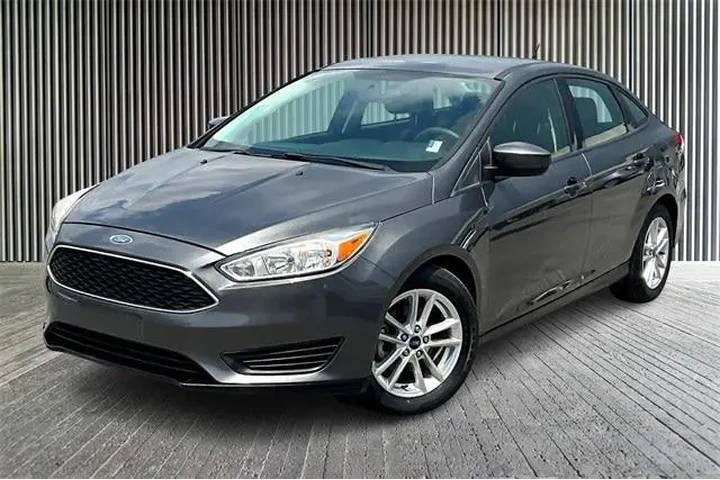 $11000 : Ford Focus 2018 SE 4dr Sedan image 1