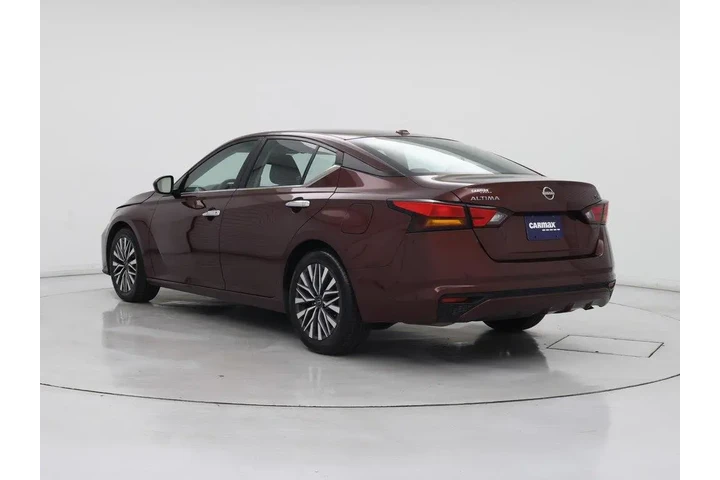 $19998 : Nissan Altima 2023 2.5 SV 4d image 2
