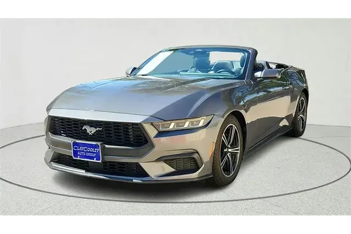 $34455 : Ford Mustang 2024 EcoBoost 2 image 7