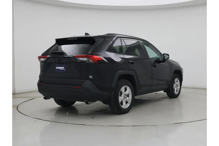 $29998 : Toyota RAV4 2021 AWD XLE 4dr image 8