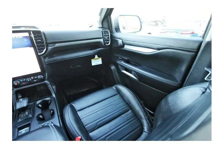 $39999 : Ford Ranger 2024 4x4 Lariat image 9