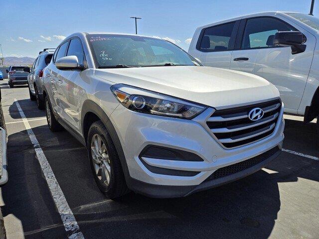 Pre-Owned 2017 Tucson SE image 1