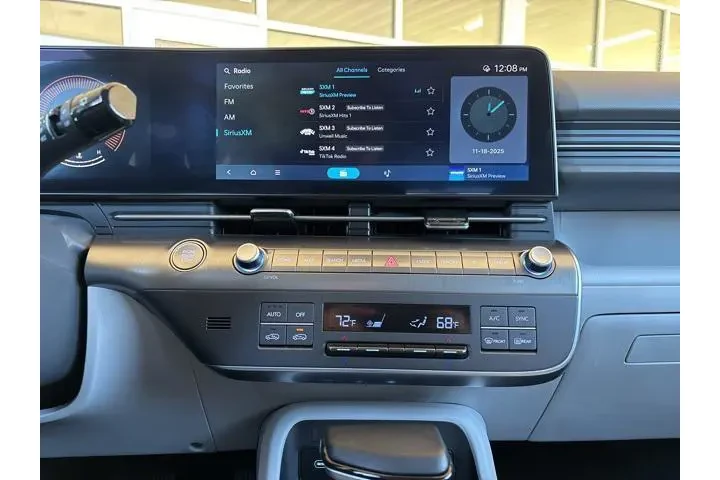 $22998 : Hyundai KONA 2025 AWD SEL 4d image 10