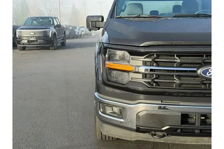 $39983 : Ford F-150 2024 4x4 XLT 4dr image 9