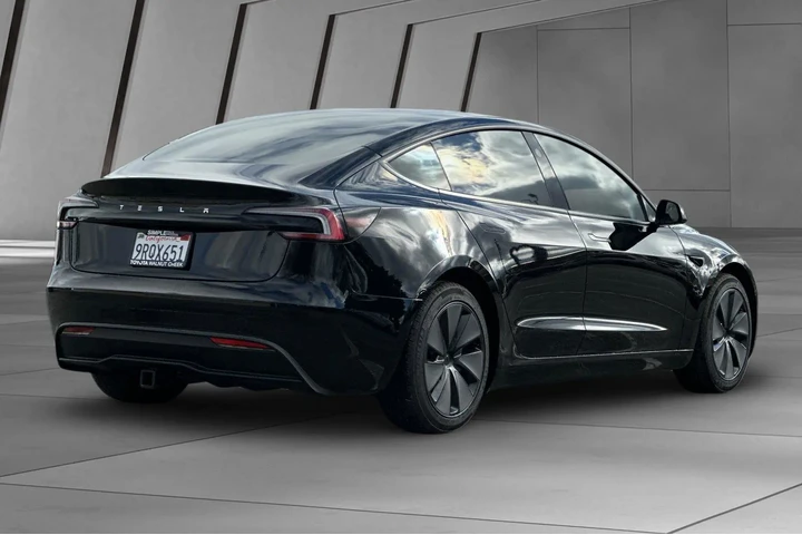 $34900 : Tesla Model 3 2025 Long Rang image 4