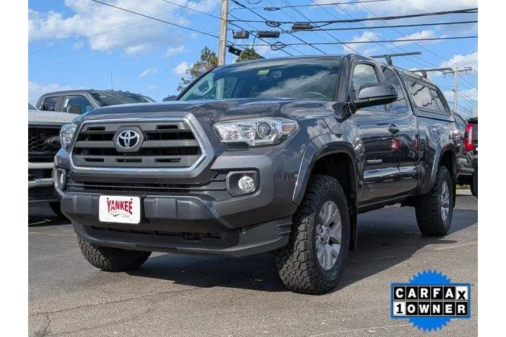 $29110 : Toyota Tacoma 2016 4x4 SR5 V image 7