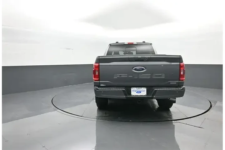 $39196 : Ford F-150 2022 4x4 XL 4dr S image 6