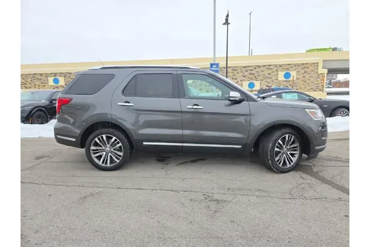 $22000 : Ford Explorer 2019 AWD Plati image 2