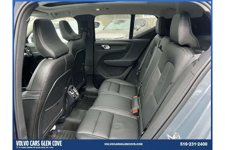 $32500 : Volvo XC40 2023 AWD B5 Plus image 9
