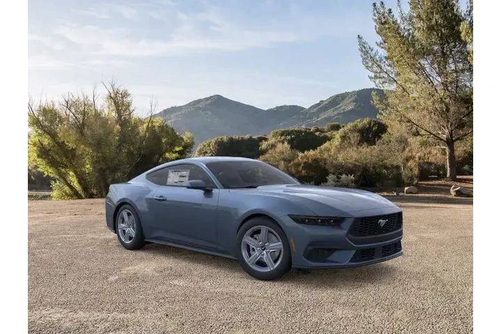 $32466 : Ford Mustang 2026 EcoBoost P image 7