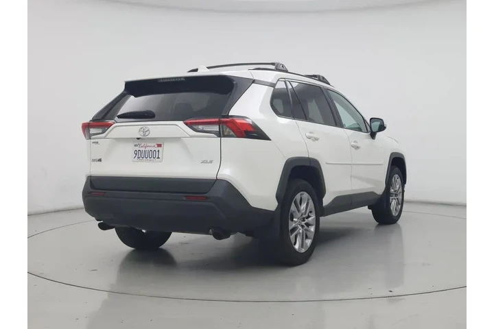 $30998 : Toyota RAV4 2022 XLE Premium image 8