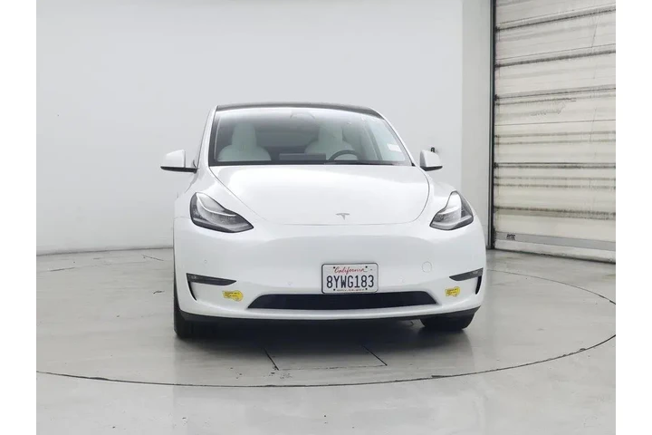 $27998 : Tesla Model Y 2021 AWD Long image 5